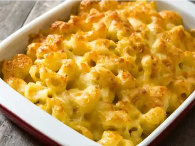 MACARONI CHEESE